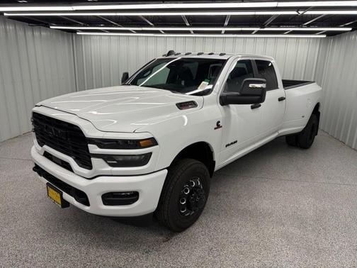 Bright White 2026 RAM 3500 Big Horn