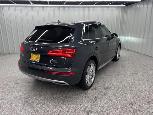 2018 Audi Q5 2.0T Tech Premium