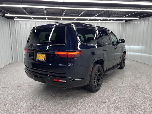 2025 Jeep Wagoneer Series II