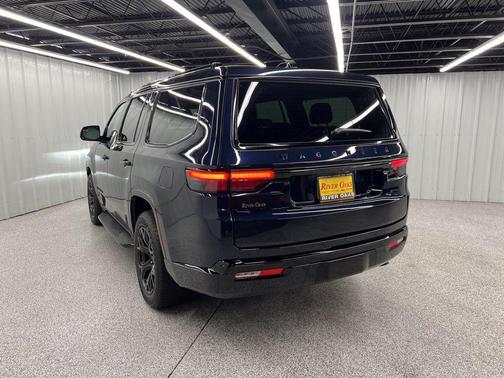 2025 Jeep Wagoneer Series II