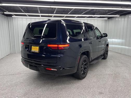 2025 Jeep Wagoneer Series II