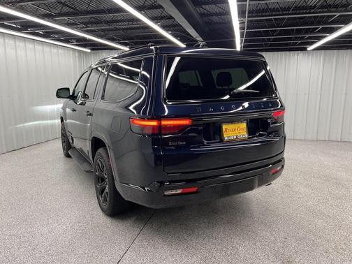 2025 Jeep Wagoneer Series II