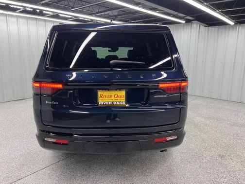 2025 Jeep Wagoneer Series II