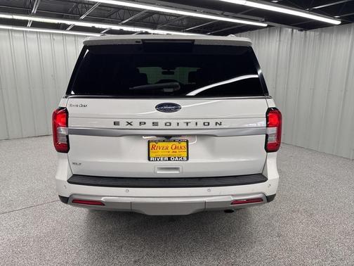 2022 Ford Expedition XLT