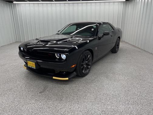 2022 Dodge Challenger R/T Scat Pack