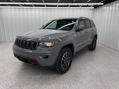 2020 Jeep Grand Cherokee Trailhawk