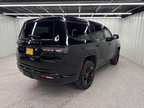 2024 Jeep Grand Wagoneer Series II