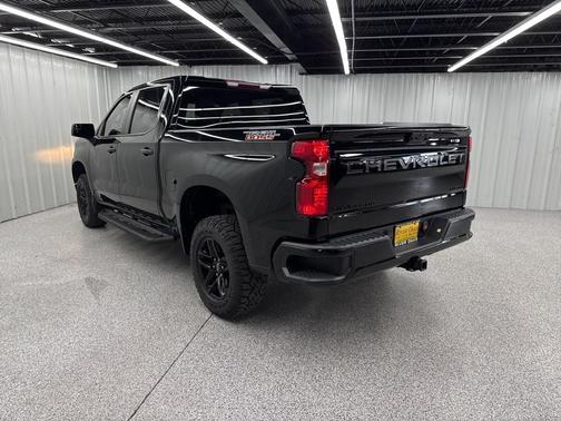 2022 Chevrolet Silverado 1500 Custom Trail Boss