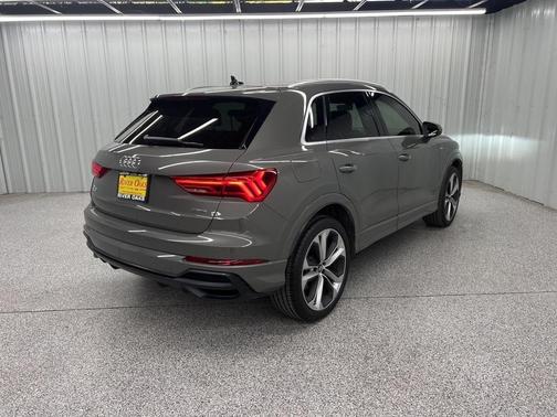 2020 Audi Q3 45 S line Premium Plus