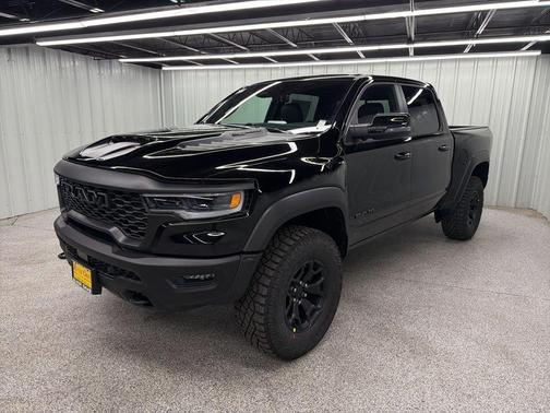 Diamond Black 2026 RAM 1500 RHO