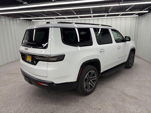 Bright White Clearcoat 2026 Jeep Grand Wagoneer Base