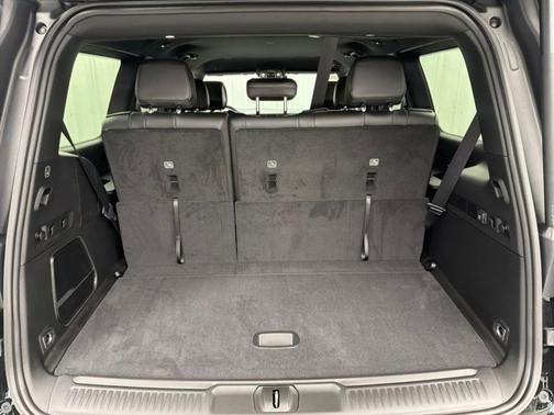 Gloss Black 2026 Jeep Grand Wagoneer Base