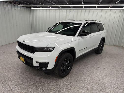 Bright White Clearcoat 2025 Jeep Grand Cherokee L Limited