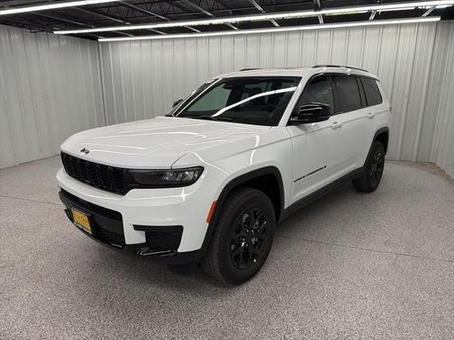 2025 Jeep Grand Cherokee L Laredo