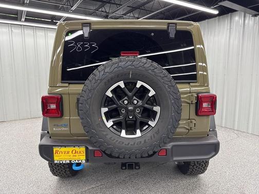 2025 Jeep Wrangler 4xe Rubicon