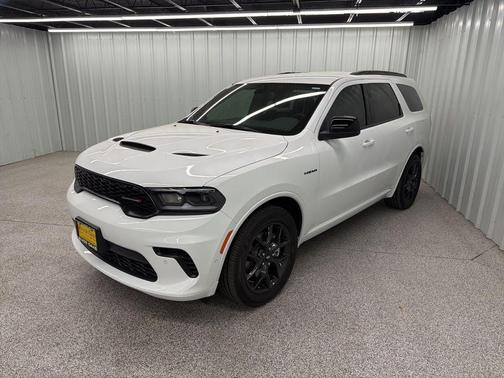 White Knuckle Clearcoat 2026 Dodge Durango GT HEMI V8