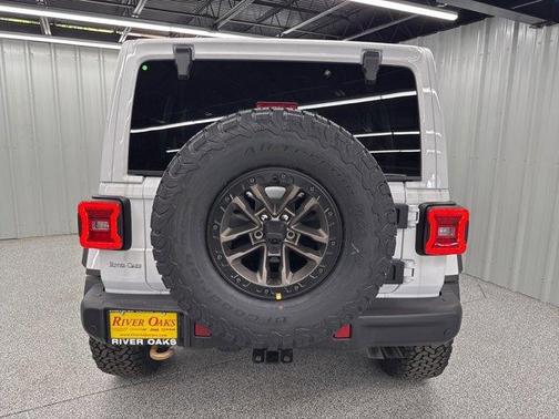 2025 Jeep Wrangler Rubicon 392