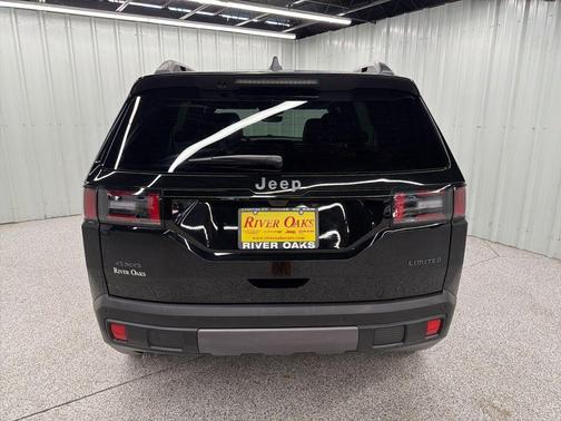 2026 Jeep Cherokee LAREDO/LIMITED