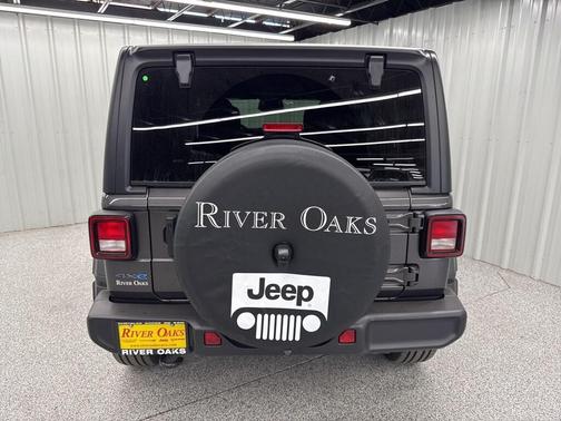 2025 Jeep Wrangler 4xe Sport