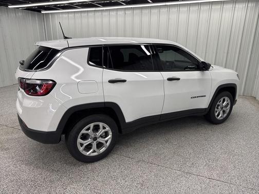 2025 Jeep Compass Sport