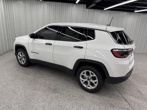 2025 Jeep Compass Sport
