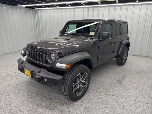 2025 Jeep Wrangler 4xe Sport