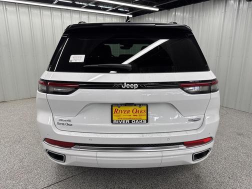 2025 Jeep Grand Cherokee Summit