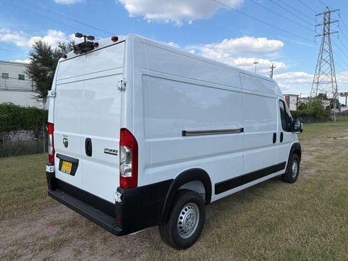 2026 RAM ProMaster 2500 High Roof