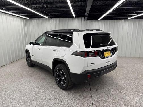 Bright White 2026 Jeep Cherokee Overland