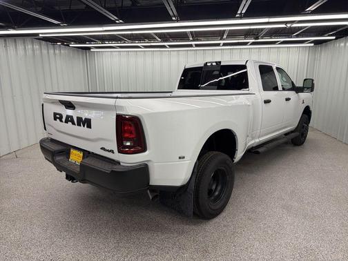 Bright White Clearcoat 2026 RAM 3500 Tradesman