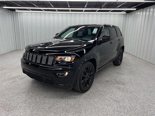 2021 Jeep Grand Cherokee Laredo X