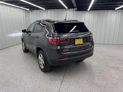 2023 Jeep Compass Latitude