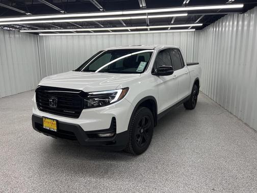 2022 Honda Ridgeline Black Edition