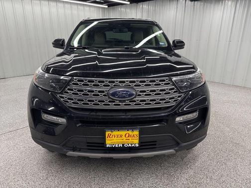 Black 2021 Ford Explorer Limited