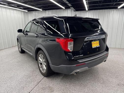 Black 2021 Ford Explorer Limited