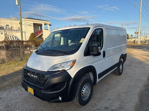 2026 RAM ProMaster 1500 Low Roof