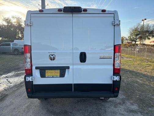 2026 RAM ProMaster 1500 Low Roof