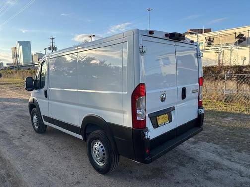 2026 RAM ProMaster 1500 Low Roof