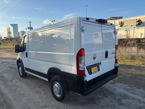 2026 RAM ProMaster 1500 Low Roof