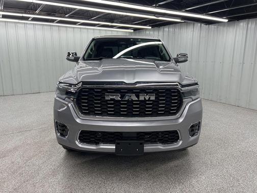 Billet Silver Metallic 2026 RAM 1500 Tungsten