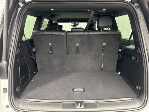 2025 Jeep Wagoneer Series II