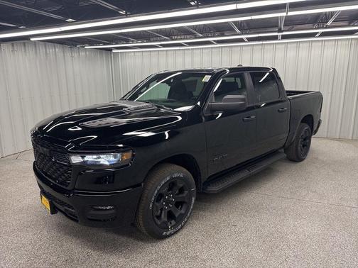 Diamond Black 2026 RAM 1500 Express