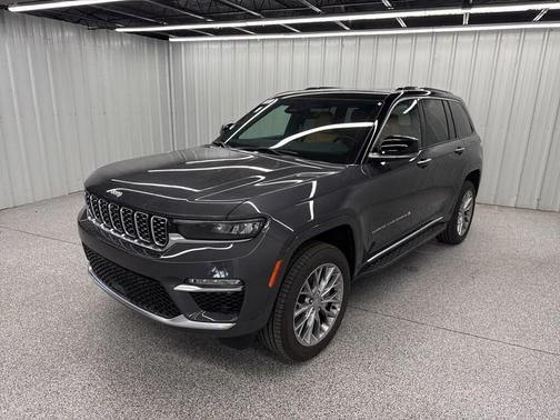 2025 Jeep Grand Cherokee Summit