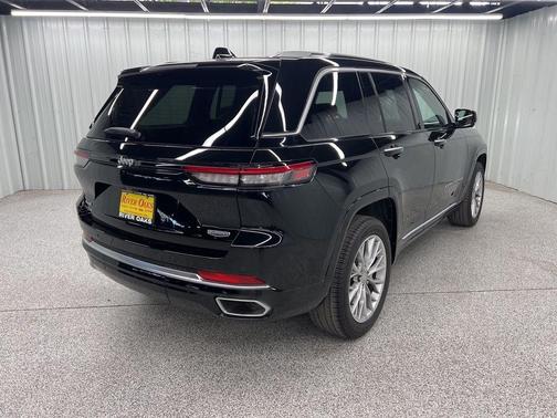 2024 Jeep Grand Cherokee Summit