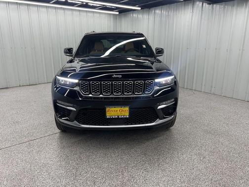 2024 Jeep Grand Cherokee Summit