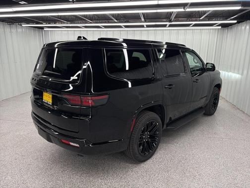 2025 Jeep Wagoneer Series II