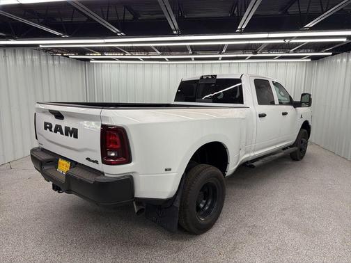Bright White Clearcoat 2026 RAM 3500 Tradesman