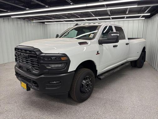 Bright White Clearcoat 2026 RAM 3500 Tradesman