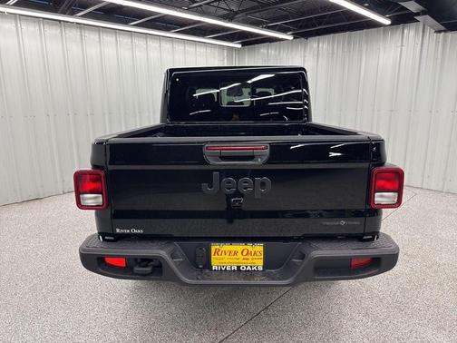 2026 Jeep Gladiator Texas Trail