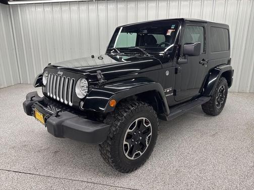 Black Clearcoat 2016 Jeep Wrangler Sahara
